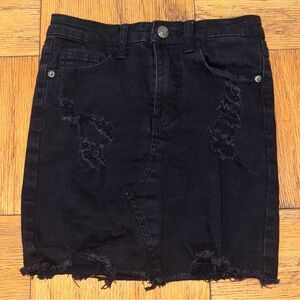 Pretty Little Thing by Black Mini skirt